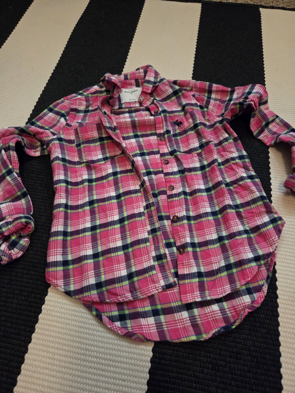 Abercrombie & Fitch Pink Plaid Button-Down Flannel Shirt